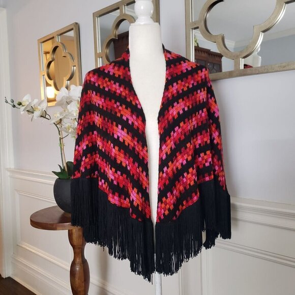 Vintage Handwoven Boho Scarf Cape Wrap Vibrant Geometric Pattern & Black Fringe - Picture 8 of 15